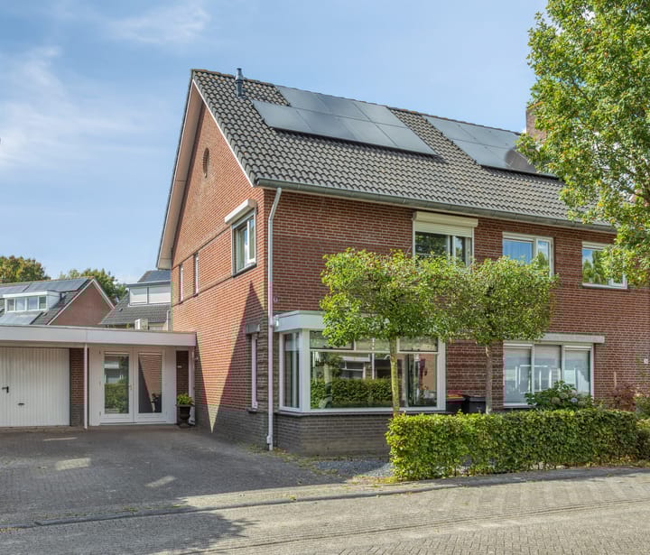 Foto 1 van Fientje Brouwersstraat 22