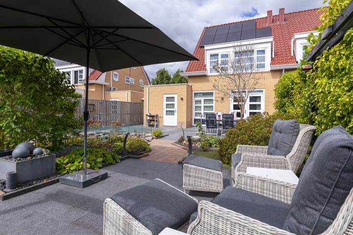 Foto 3 van Matissehof 77