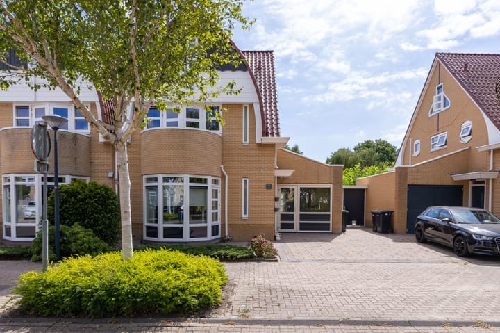 Foto 6 van Matissehof 77