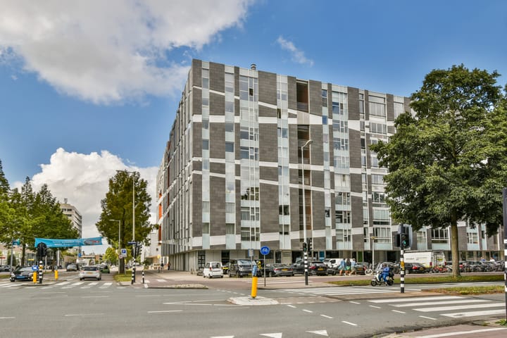 Foto 2 van Van Leijenberghlaan 16-K