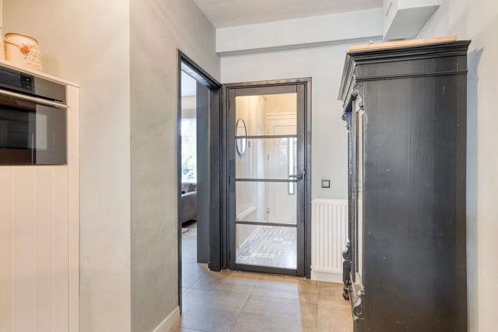 Photo 15 of Broekstraat 1