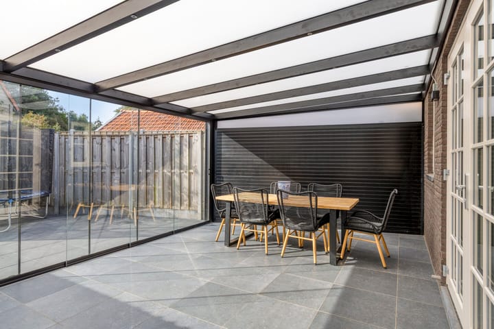 Photo 30 of Broekstraat 1