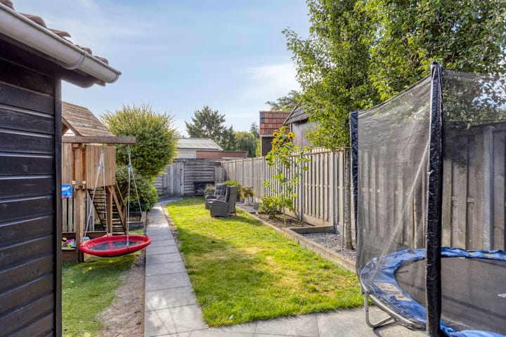 Photo 31 of Broekstraat 1