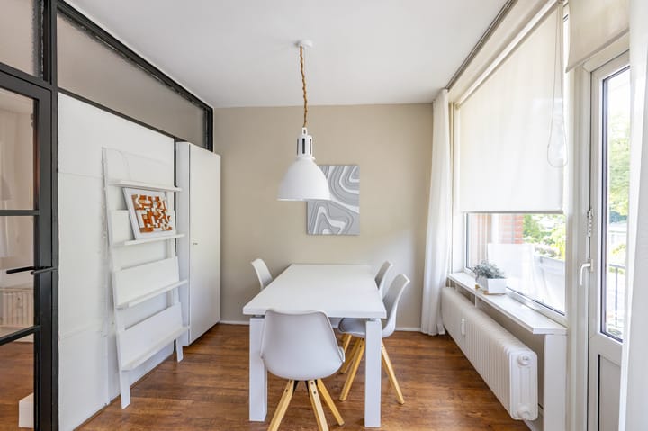 Photo 16 of Thorbeckelaan 128