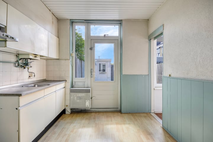 Foto 10 van Johan de Wittstraat 30