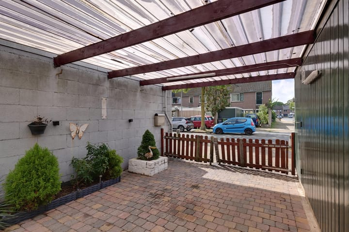 Foto 4 van Delfzijlstraat 87