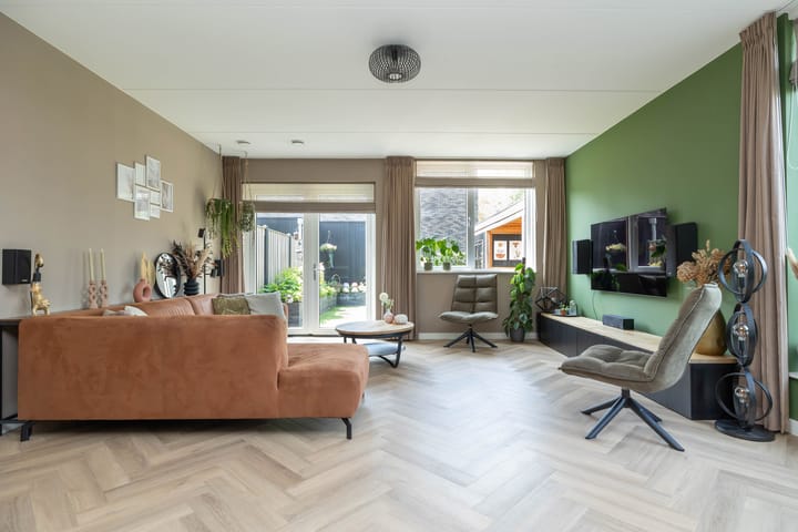 Photo 3 of Zuiderkruis 42-F