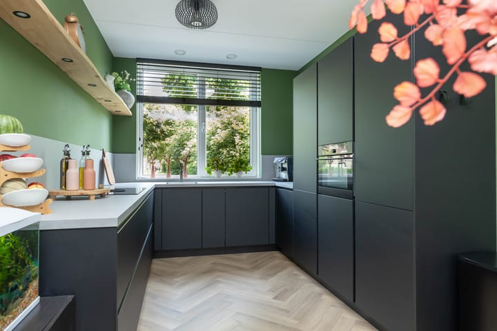 Photo 4 of Zuiderkruis 42-F