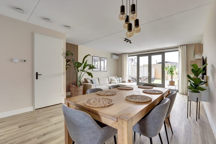 Foto 6 van Baronesstraat 25