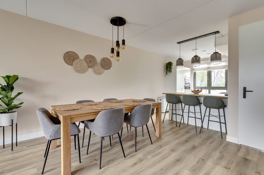 Photo 7 of Baronesstraat 25