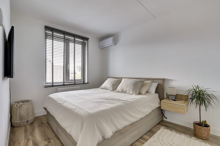 Foto 15 van Baronesstraat 25