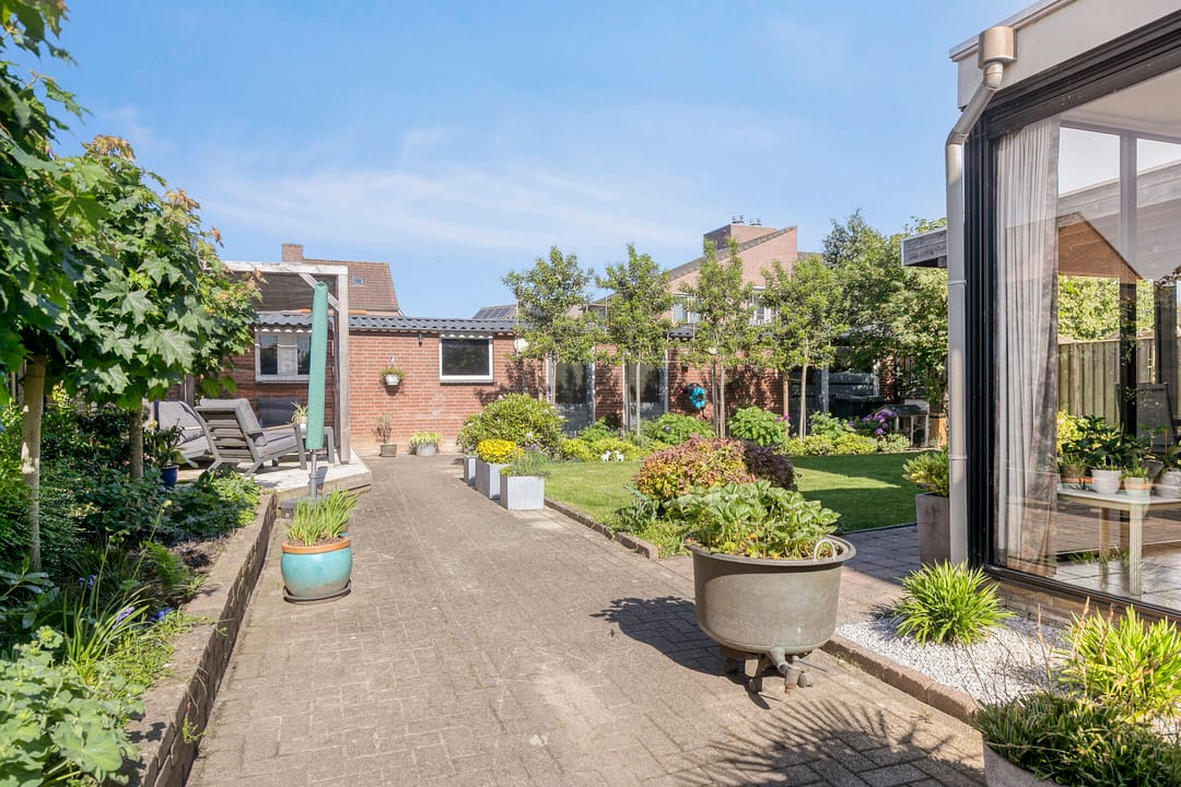 Foto 26 van Burgemeester Ponjéestraat 12