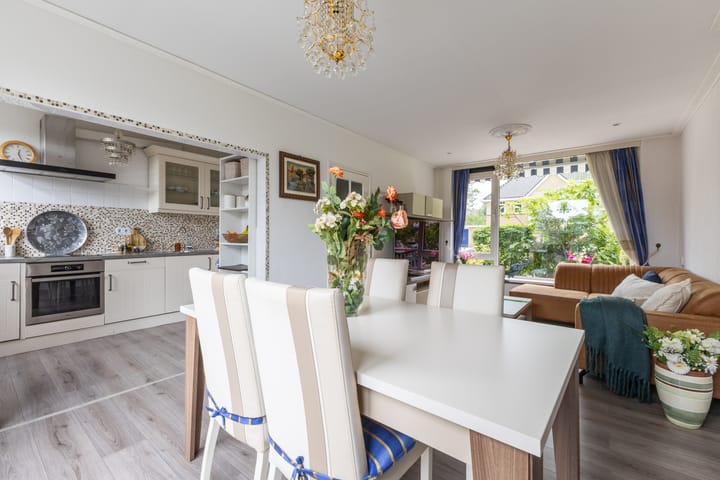 Photo 3 of Zonnelaan 37