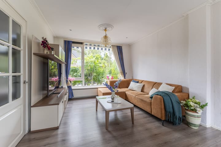 Photo 4 of Zonnelaan 37