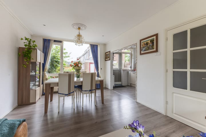 Photo 14 of Zonnelaan 37