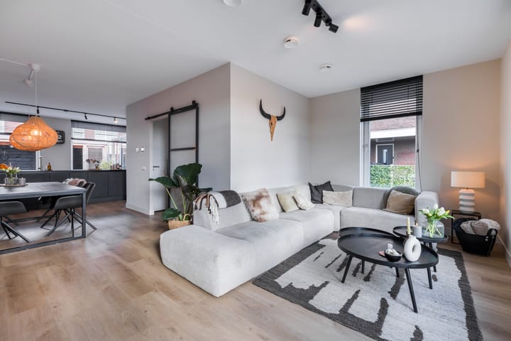 Foto 3 van Basil Scarfflaan 21