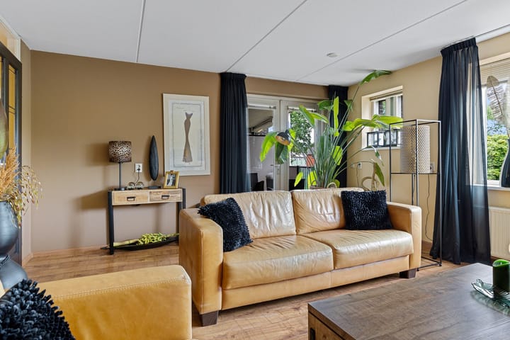 Foto 26 van Iepenlaan 9