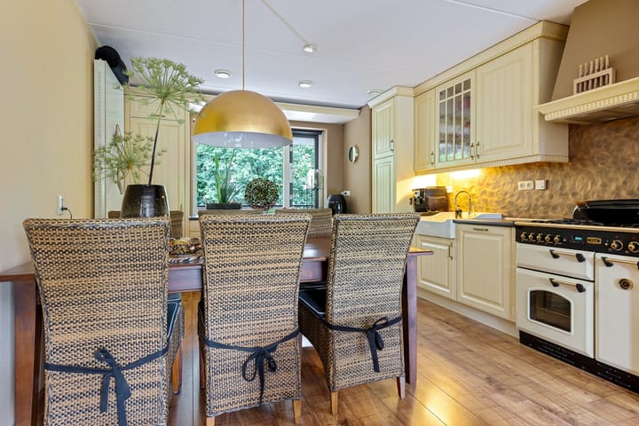 Foto 28 van Iepenlaan 9