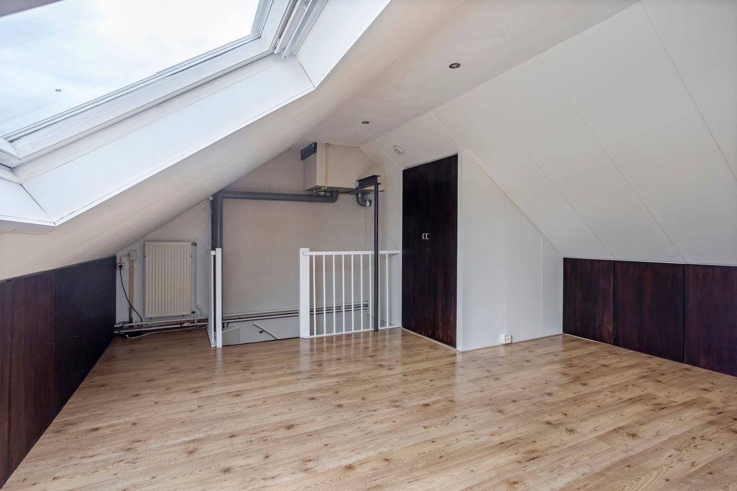 Foto 44 van Hondsruglaan 136