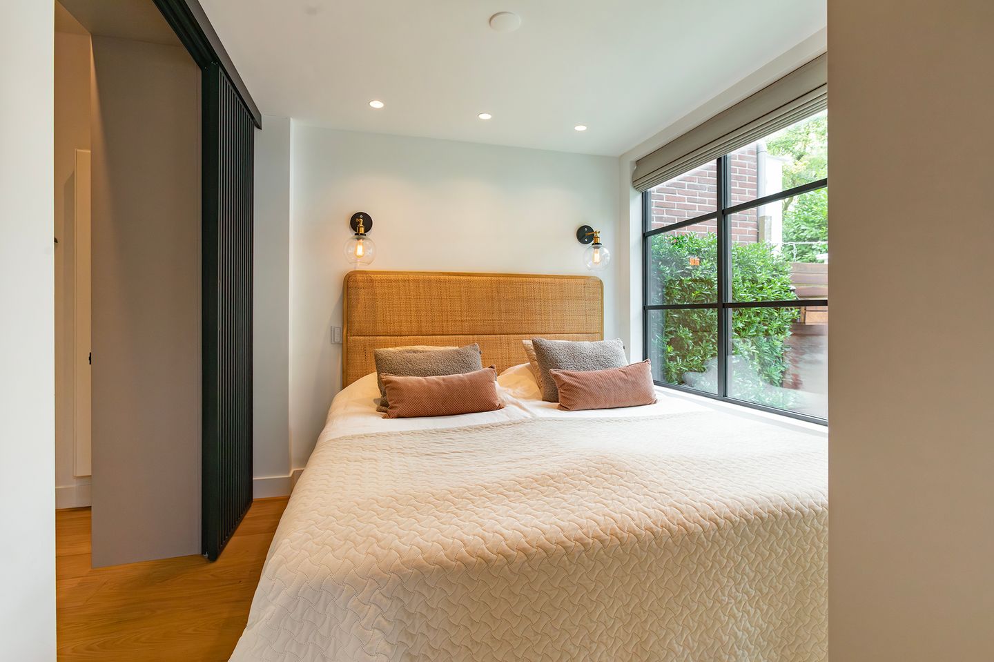 Foto 25 van Diezestraat 18-H