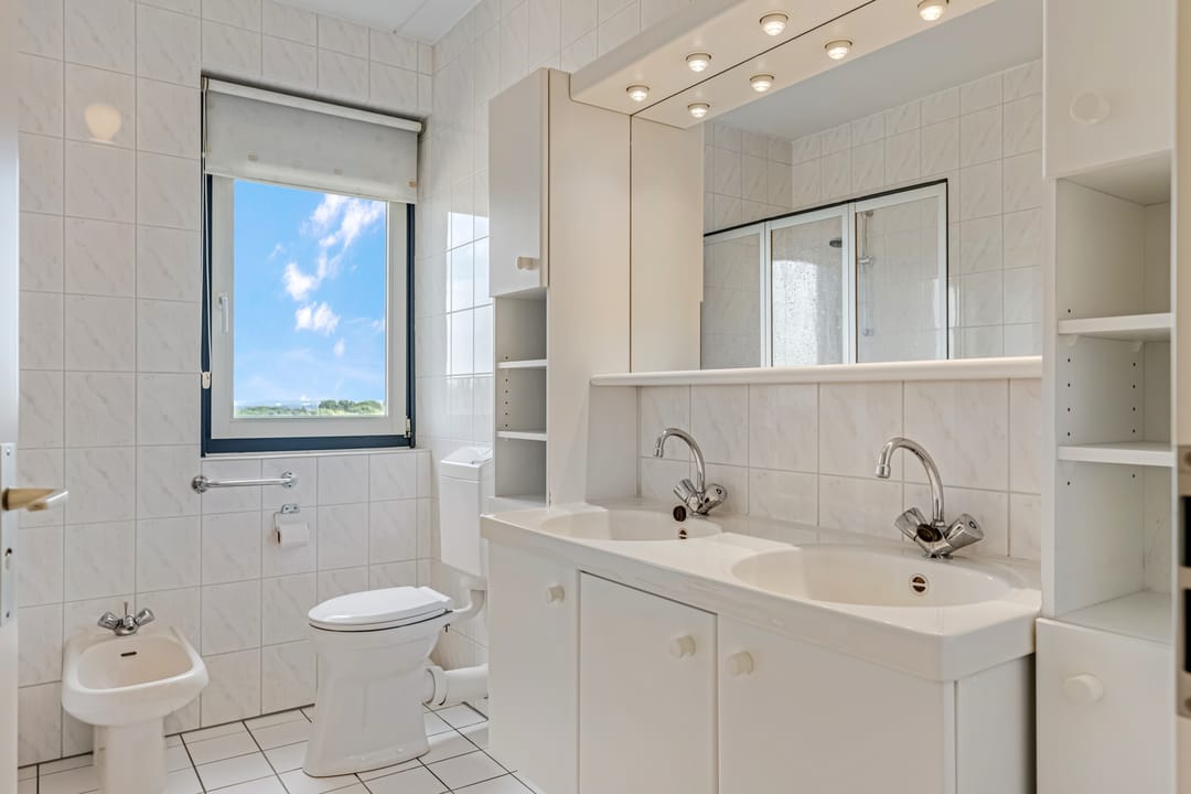 Photo 26 of Koerheuvelweg 3-C