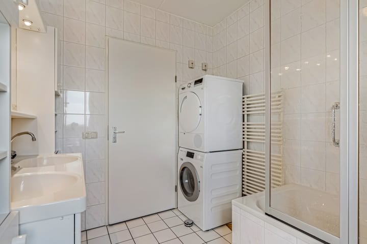 Foto 28 van Koerheuvelweg 3-C