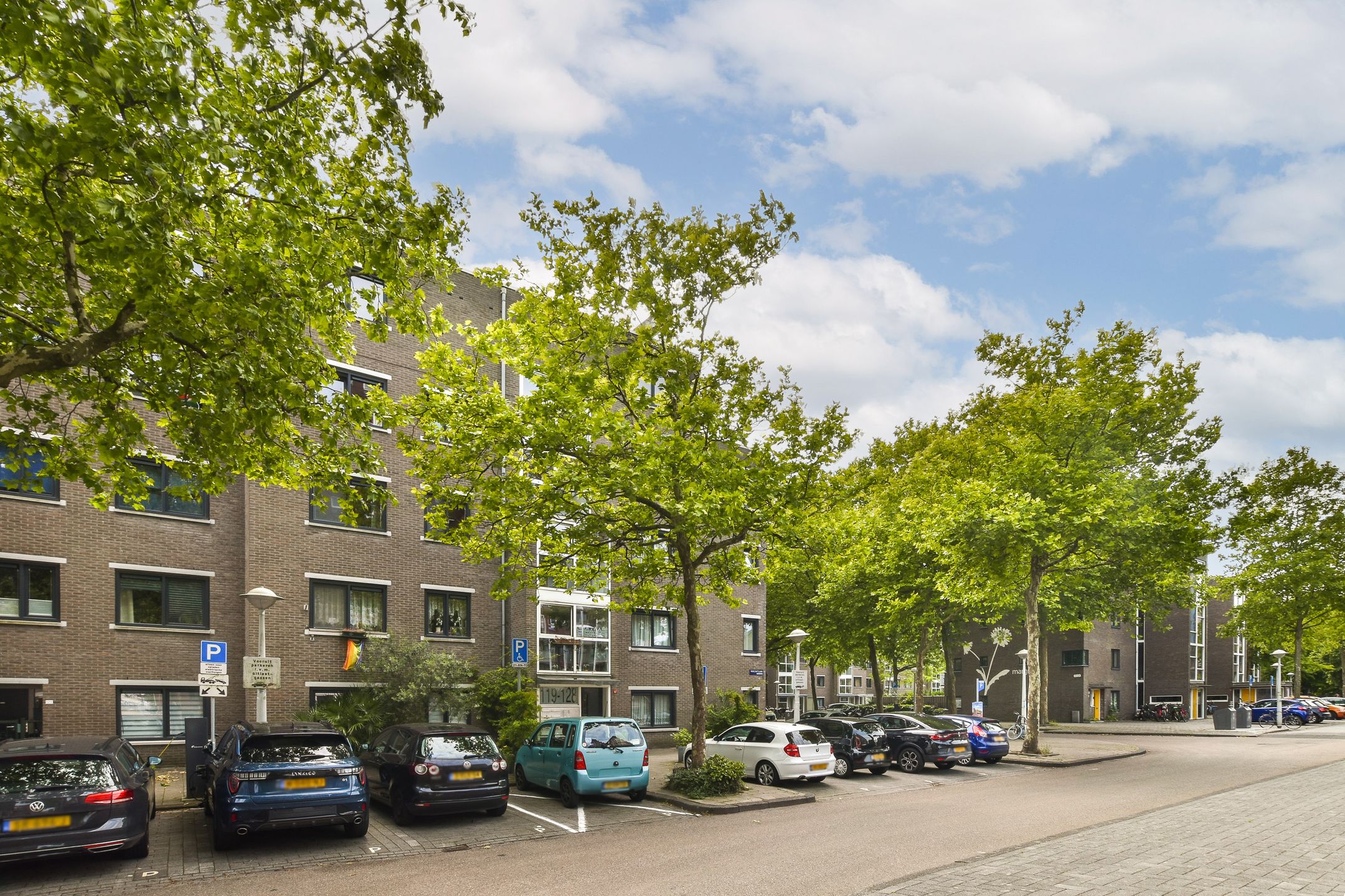 Foto 18 van Marcantilaan 128