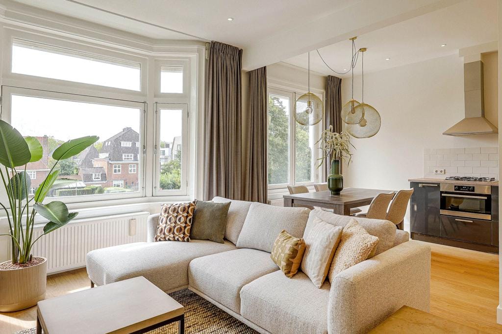 Photo 6 of Reijnier Vinkeleskade 65-2