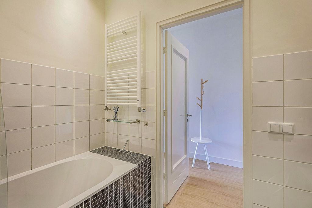 Photo 32 of Reijnier Vinkeleskade 65-2