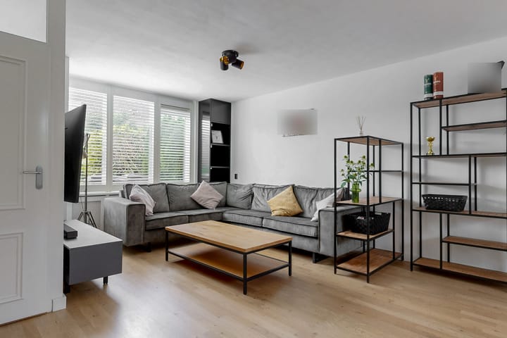 Photo 2 of Darwinstraat 9