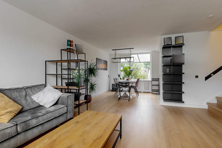 Photo 3 of Darwinstraat 9