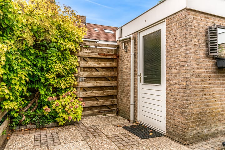 Photo 27 of Darwinstraat 9