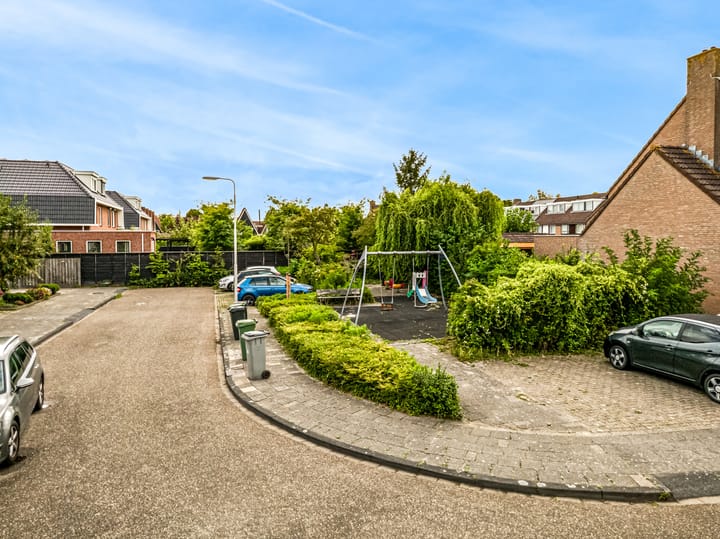 Photo 32 of Darwinstraat 9