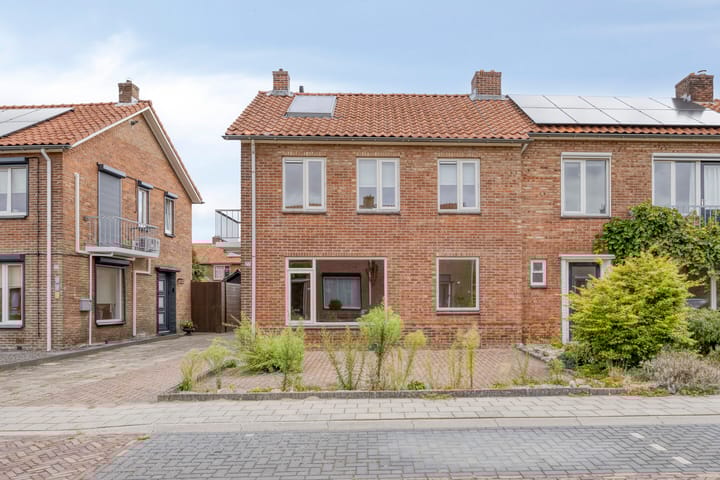 Foto 2 van Beuzenes 77