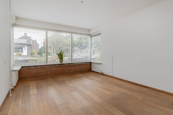 Photo 11 of Pagestraat 10