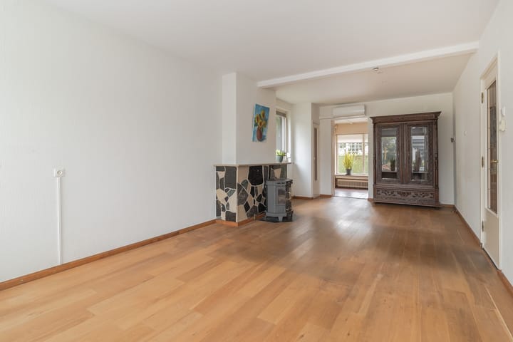 Photo 13 of Pagestraat 10