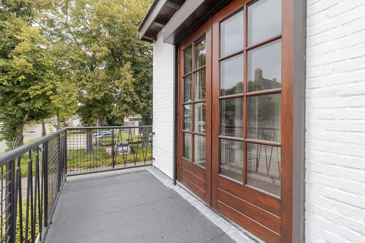 Photo 32 of Pagestraat 10