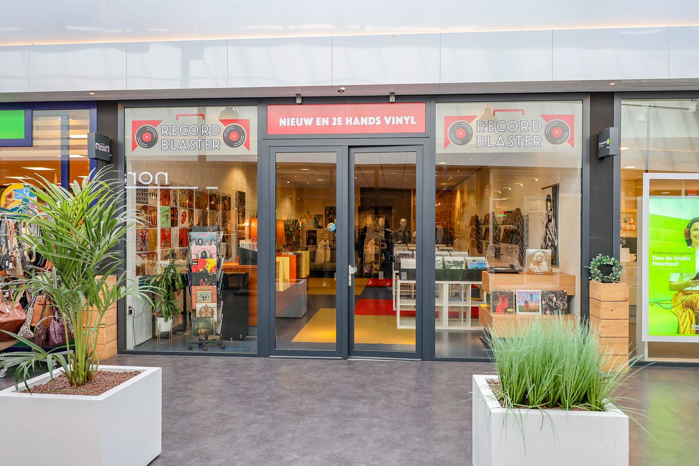 Bekijk foto 1 van Kroonpassage 25
