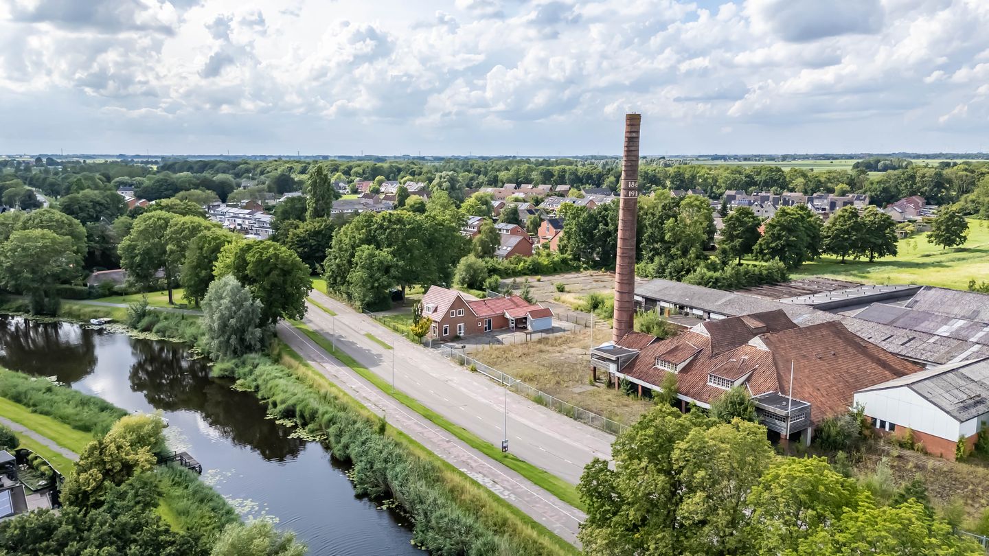 Bekijk foto 3 van Weg naar den Dam 3