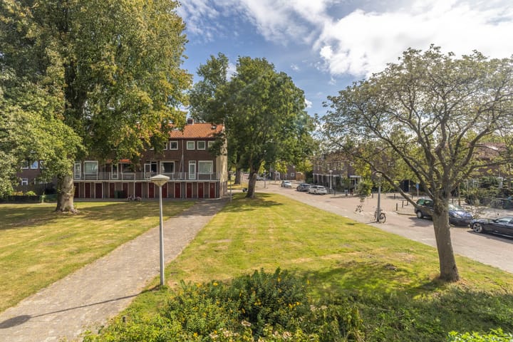 Foto 31 van Cort van der Lindenkade 70