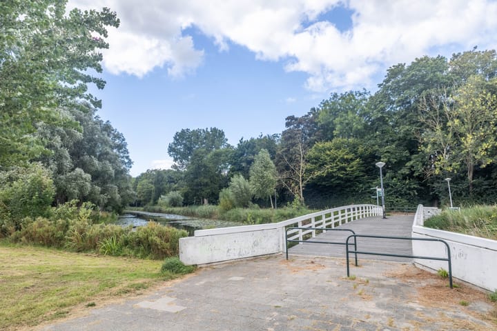 Foto 32 van Cort van der Lindenkade 70