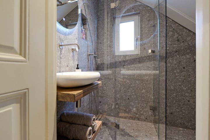 Photo 28 of Koningin Emmakade 182