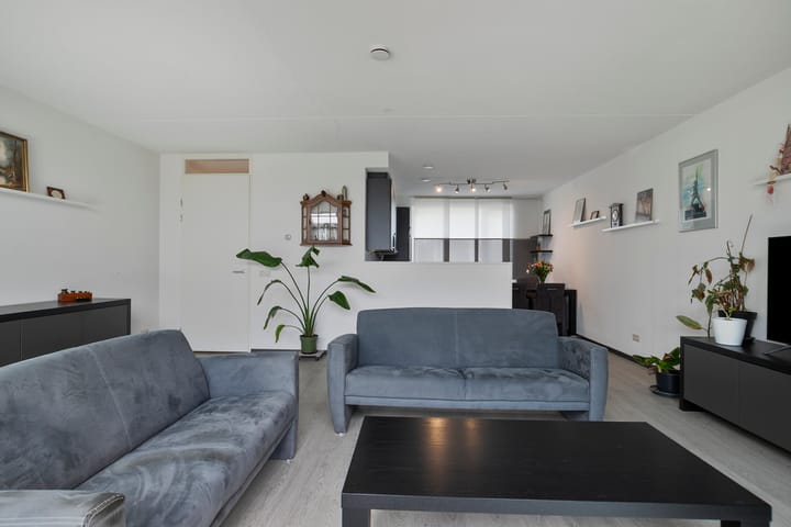 Foto 8 van De Veilingmeester 13