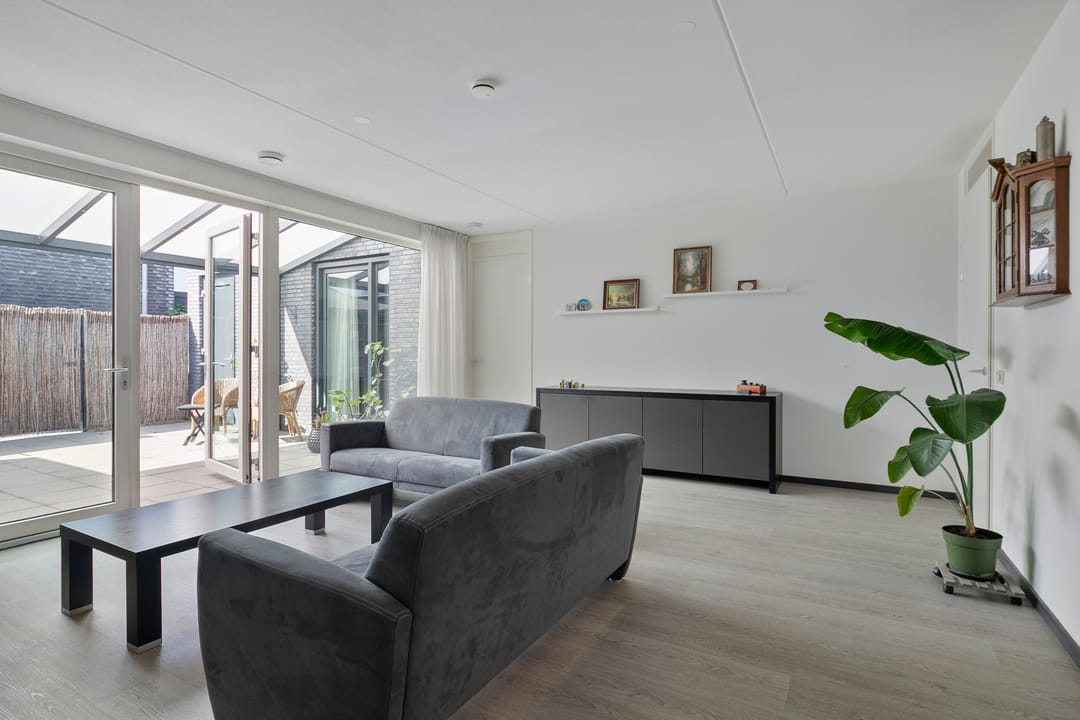 Foto 13 van De Veilingmeester 13