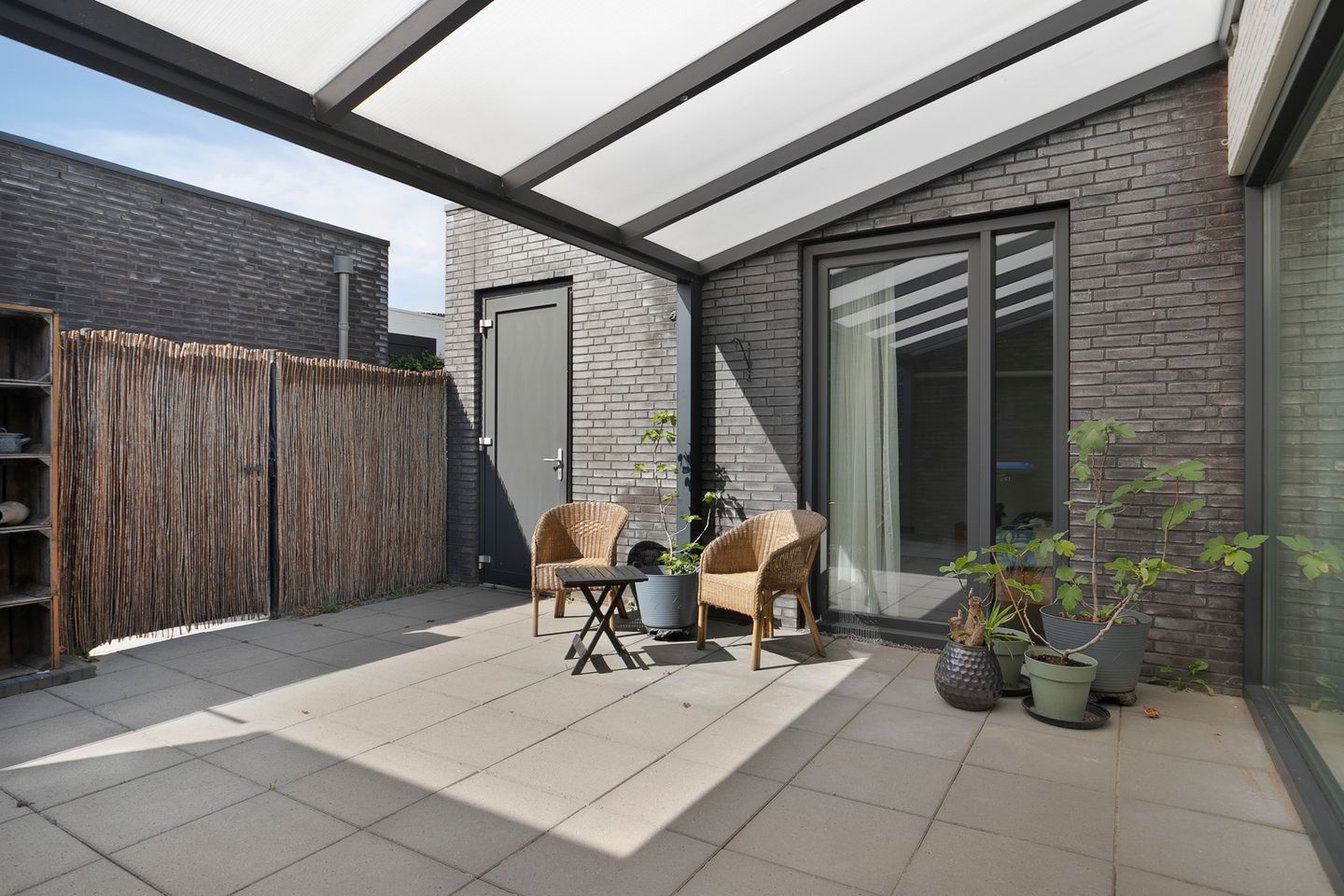 Foto 25 van De Veilingmeester 13