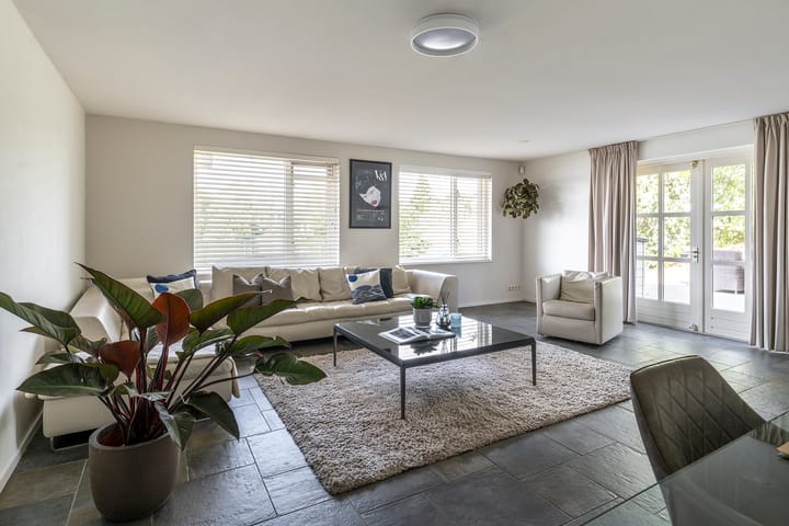 Foto 30 van Stationsweg 10