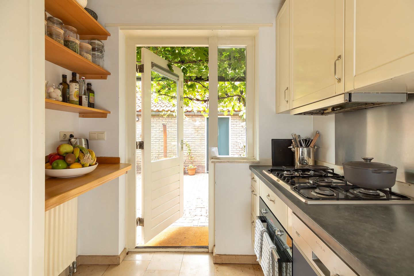 Foto 10 van Goudenregenlaan 27