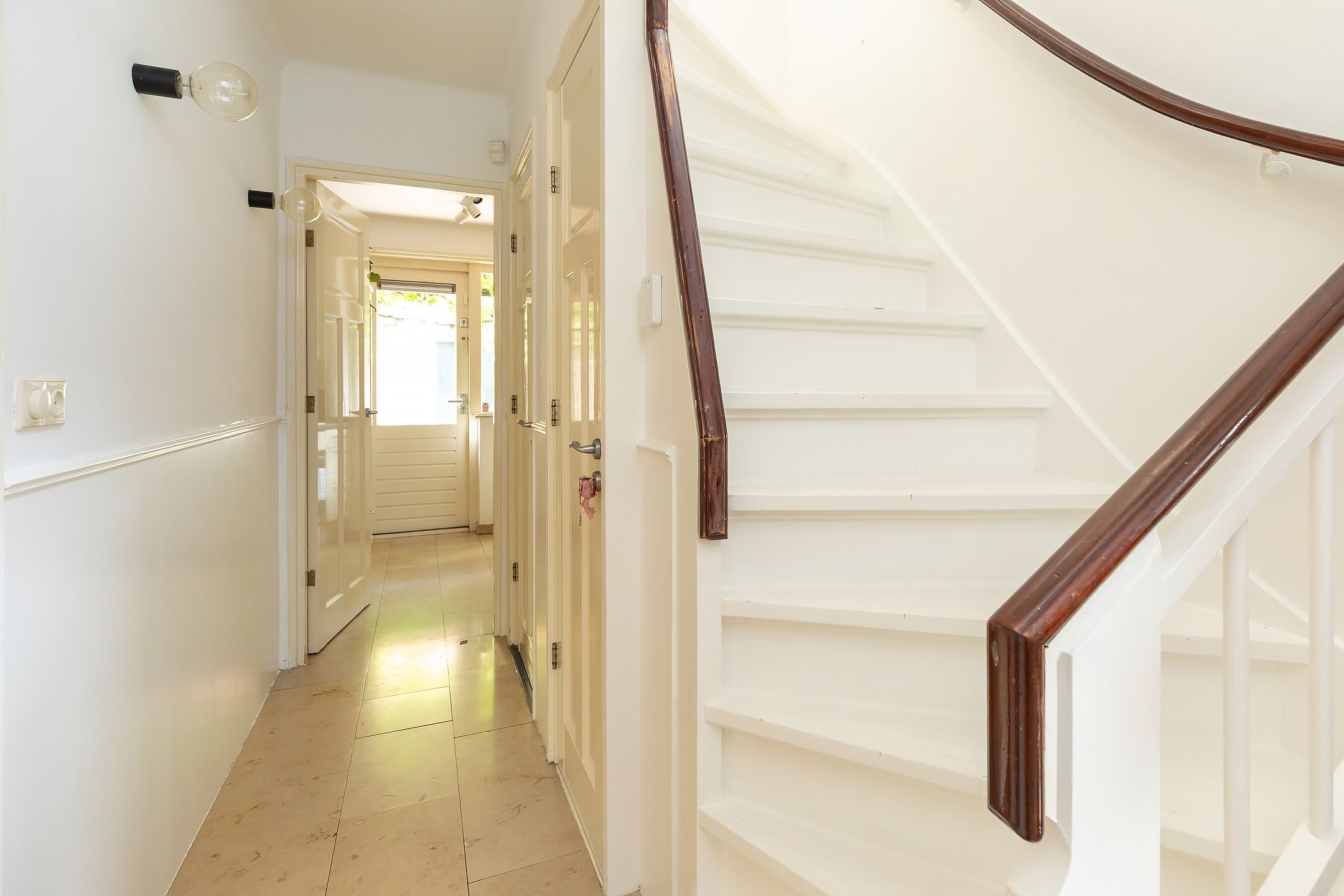 Foto 12 van Goudenregenlaan 27