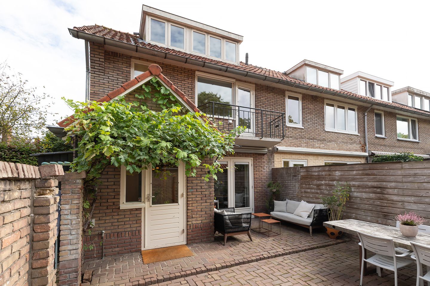 Foto 25 van Goudenregenlaan 27