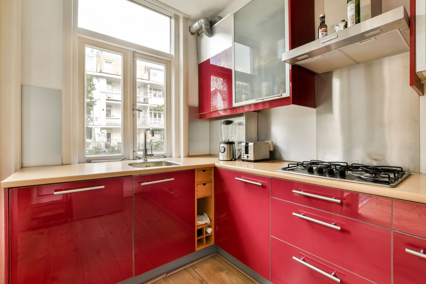 Foto 10 van Kanaalstraat 170-1